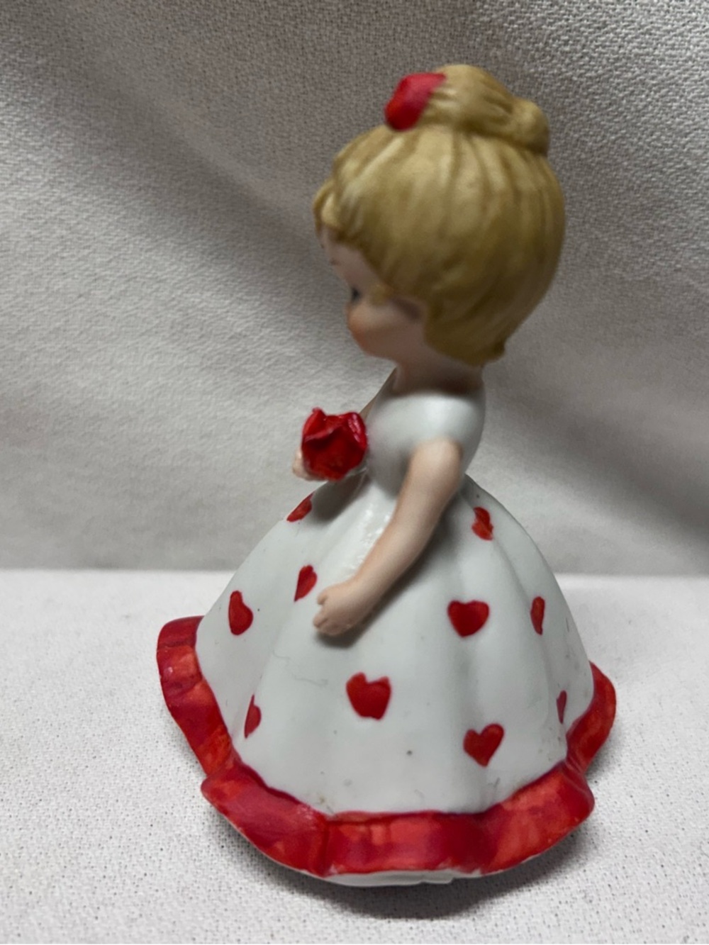 Vtg LEFTON Bisque Porcelain VALENTINE Girl Figurine - Picture 3 of 12